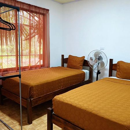 Residencia Las Brisas Griegas Кепос Экстерьер фото