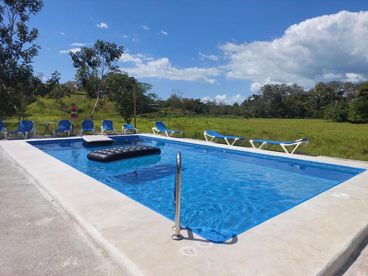 Residencia Las Brisas Griegas Кепос Экстерьер фото