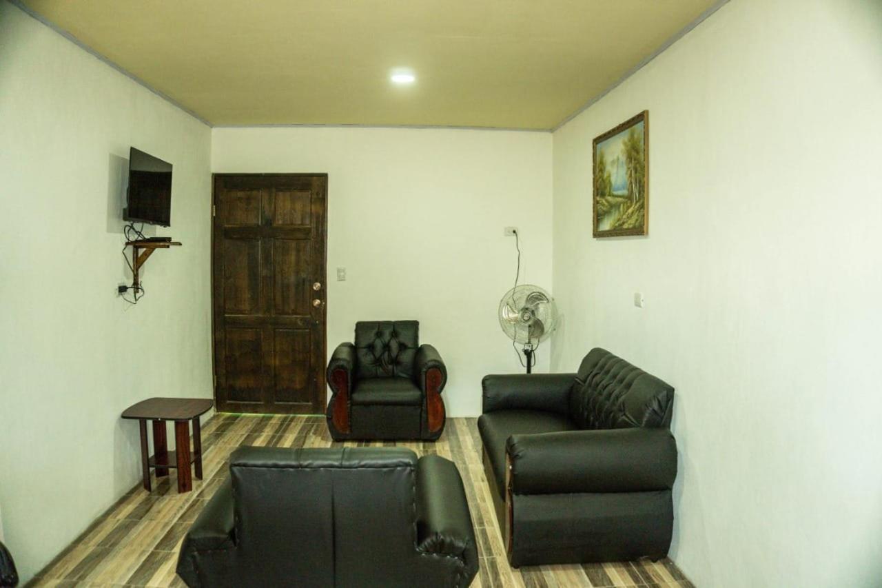 Residencia Las Brisas Griegas Кепос Экстерьер фото
