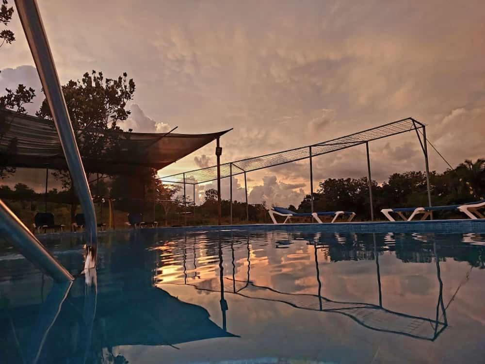 Residencia Las Brisas Griegas Кепос Экстерьер фото